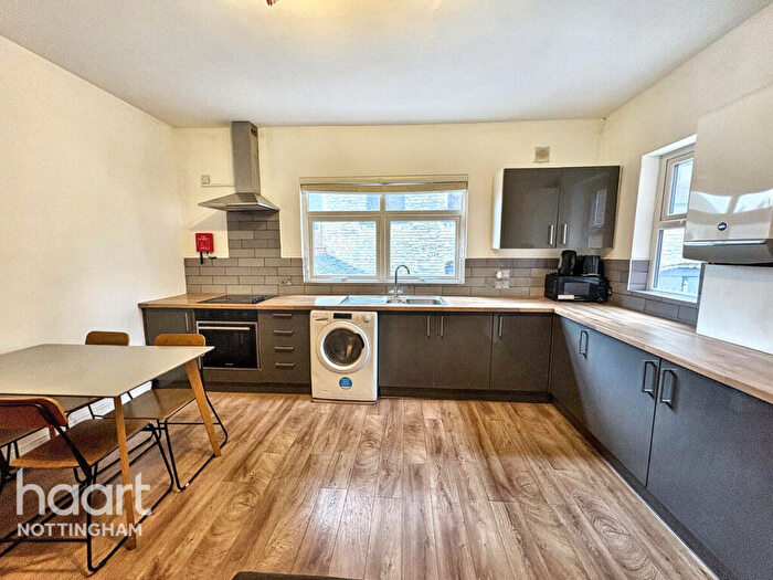 4 Bedroom Apartment For Sale In Alfreton Road, Nottingham, NG7