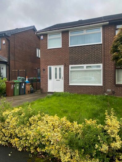 2 Bedroom Semi-Detached House To Rent In Arnside Avenue, Chadderton, Oldham, OL9