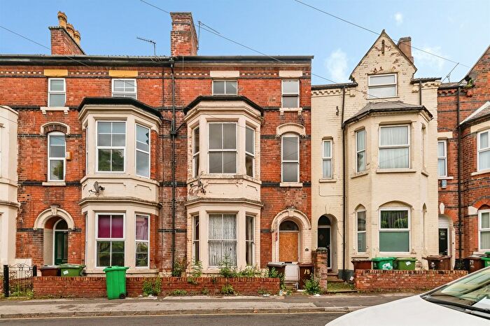 5 Bedroom Terraced House For Sale In Colville Street, Nottingham, NG1
