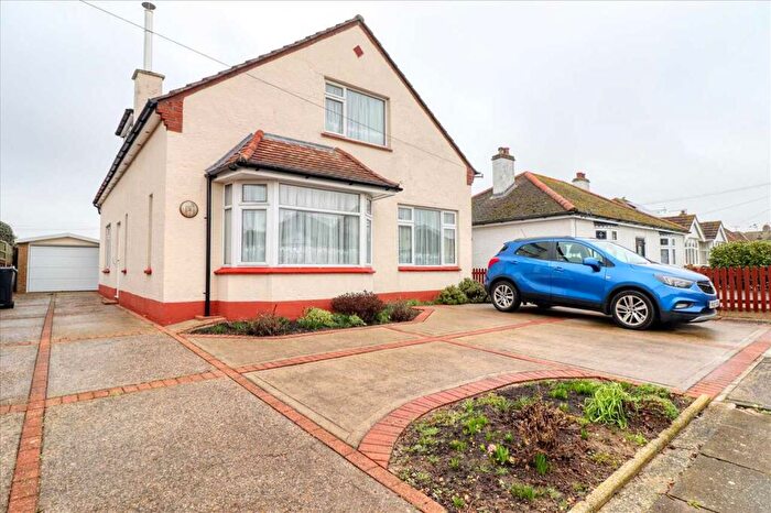 4 Bedroom Detached House For Sale In Preston Road, Holland On Sea, CO15