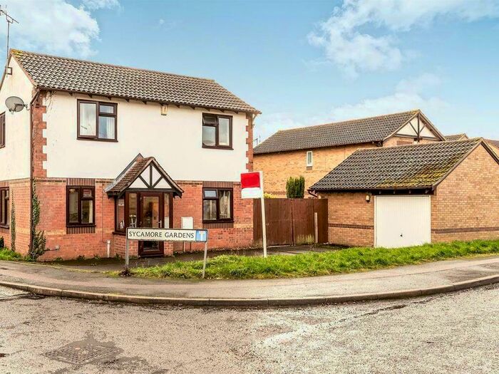 3 Bedroom Detached House To Rent In Southwold, Bicester, OX26