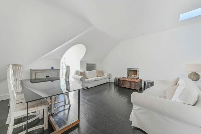 2 Bedroom Flat To Rent In Chelsea, Chelsea, London, SW10