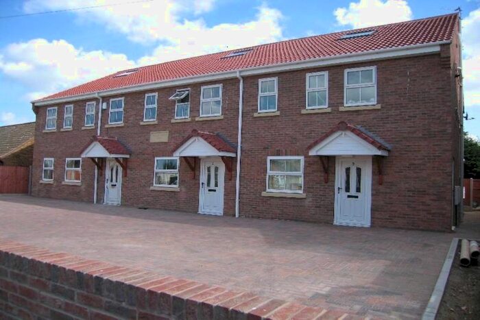2 Bedroom Flat To Rent In Redbourne Road, Bentley, Doncaster, South Yorkshire, DN5