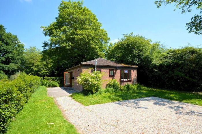 3 Bedroom Detached Bungalow To Rent In Main Road, Bosham, Chichester, PO18