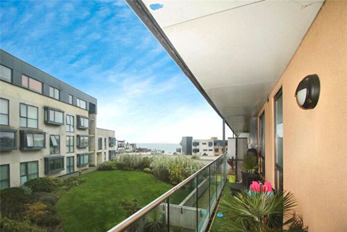 2 Bedroom Flat For Sale In Suez Way, Saltdean, Brighton, East Sussex, BN2