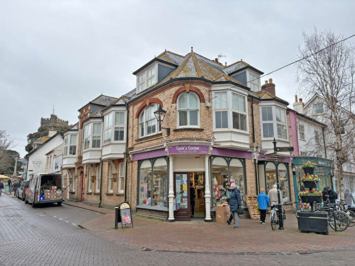 2 Bedroom Flat To Rent In Church Street, Sidmouth, EX10