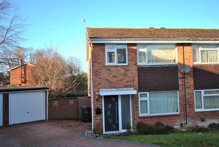 3 Bedroom Semi-Detached House To Rent In Ascot Road, Royston SG8