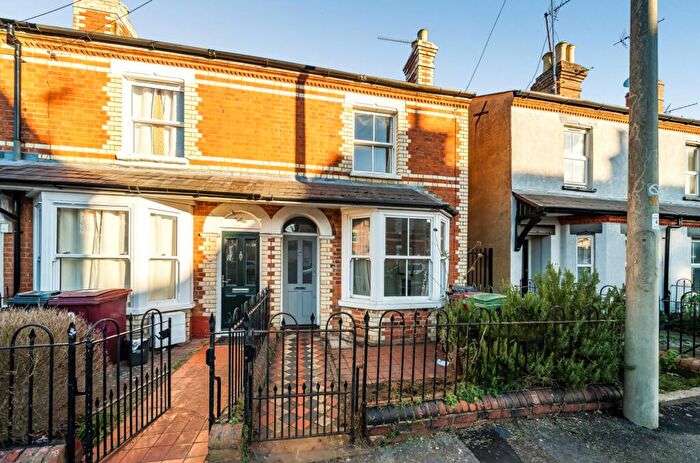 3 Bedroom End Of Terrace House To Rent In Highgrove Street, Reading, RG1