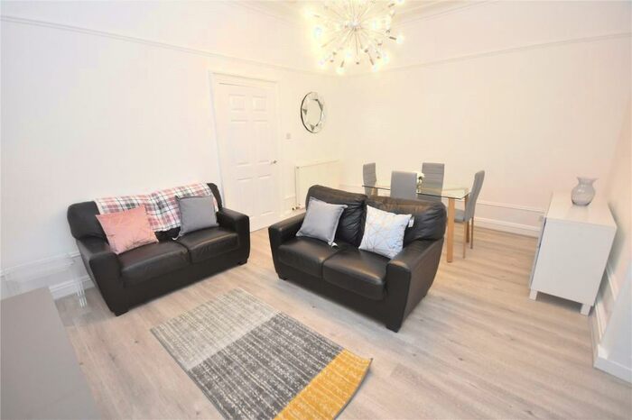 1 Bedroom Apartment To Rent In Victoria Street, Ground Floor Left, West End, Aberdeen, AB10