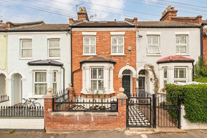5 Bedroom Property For Sale In Natal Road, Streatham, SW16