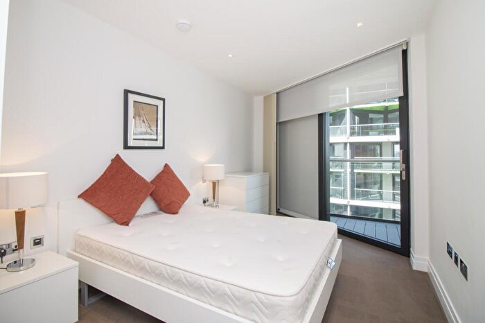 1 Bedroom Apartment For Sale In Riverlight Quay, Nine Elms, London, SW8