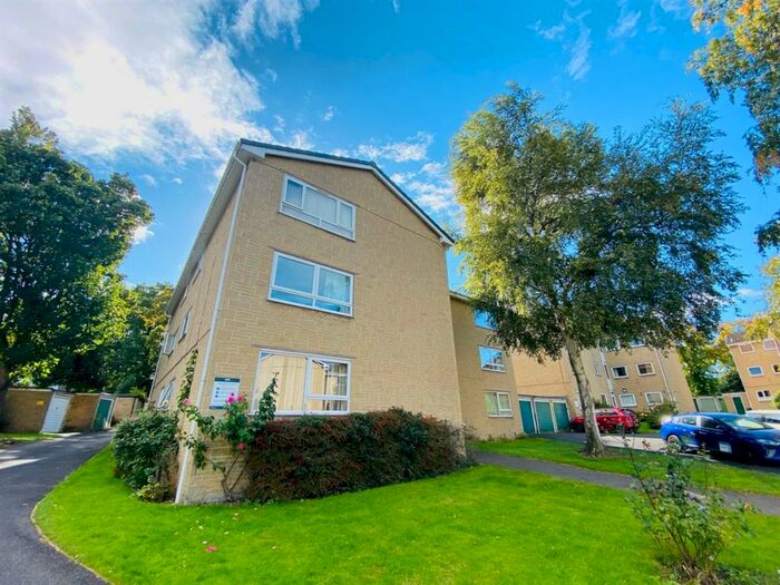 2 Bedroom Flat To Rent In Park Grange Croft, Sheffield, S2