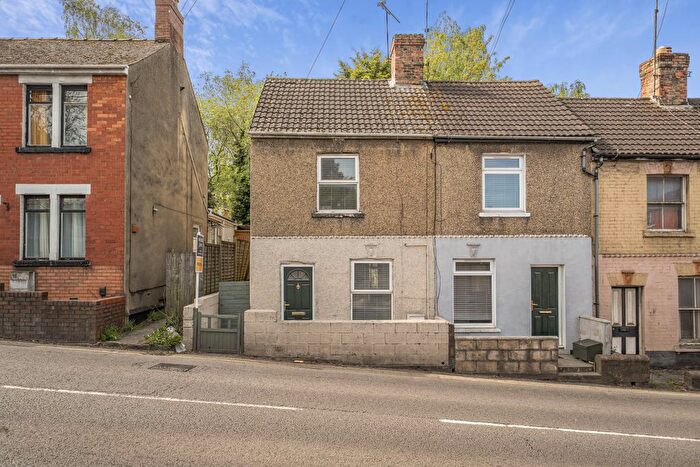 2 Bedroom Terraced House For Sale In Kingshill Road, Kingshill, Swindon, SN1