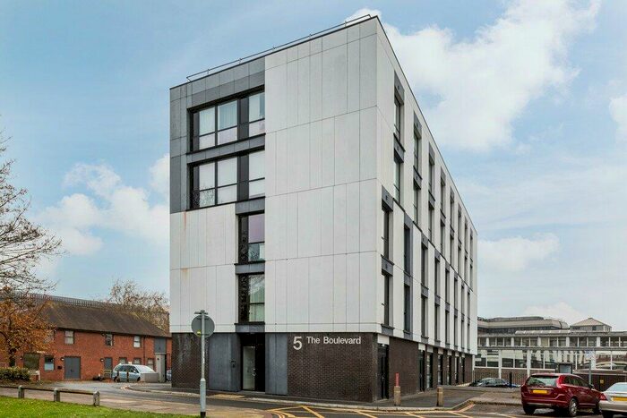 1 Bedroom Apartment To Rent In The Boulevard, Crawley, West Sussex, RH10