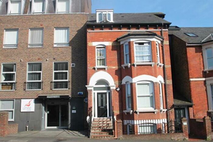 2 Bedroom Flat To Rent In Albion Place, Maidstone, Kent, ME14