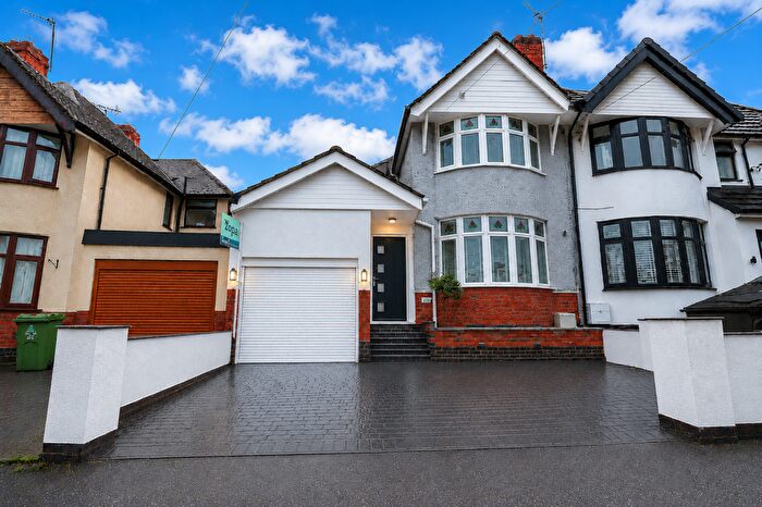 4 Bedroom Semi Detached House For Sale In Copeland Road, Birstall, Leicester, LE4