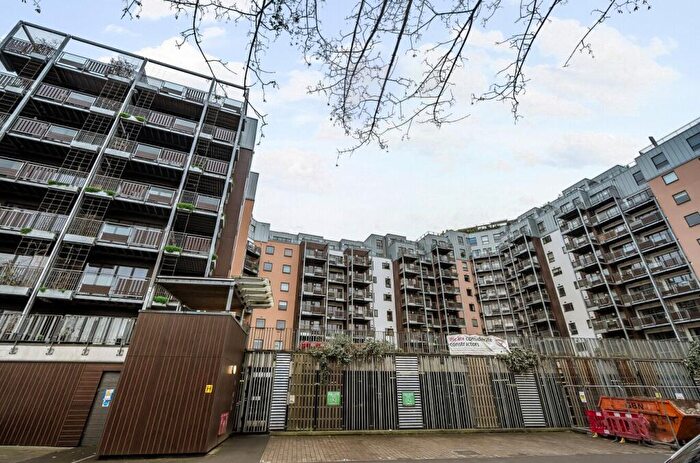 2 Bedroom Apartment To Rent In Seren Park Gardens, Blackheath, Greenwich, London, SE3