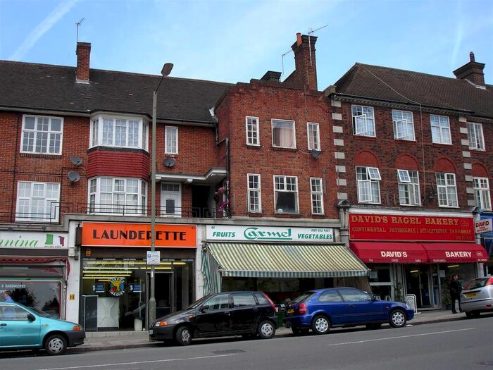 2 Bedroom Flat To Rent In Vivian Mansions, Vivian Avenue, Hendon, NW4