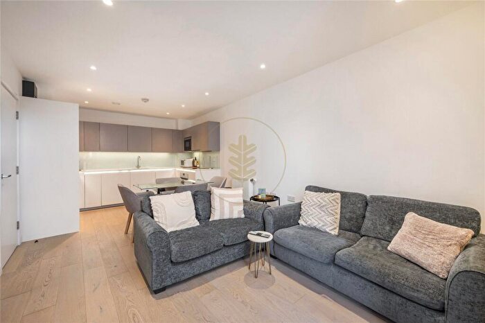 2 Bedroom Apartment To Rent In Wilkinson Close, London, NW2