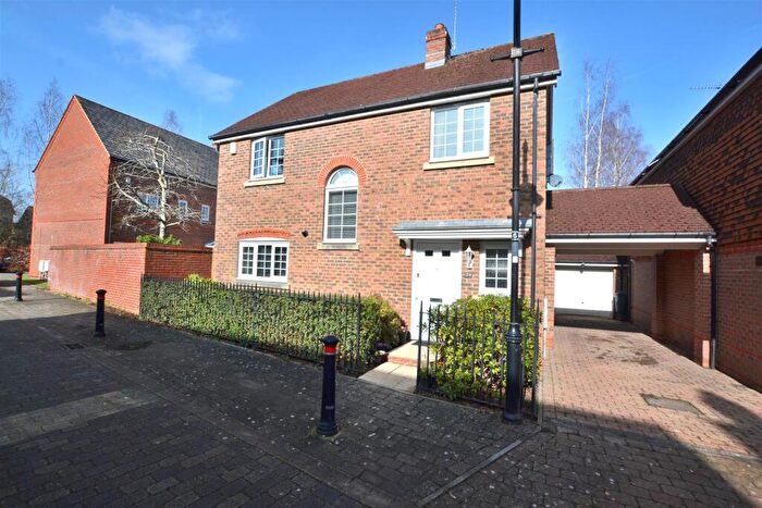 4 Bedroom Detached House For Sale In Falconer Road, Fleet, GU51