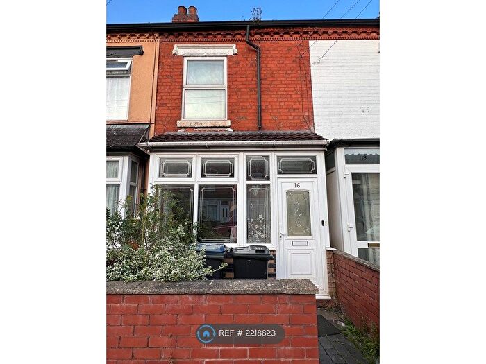 3 Bedroom Terraced House To Rent In Solihull Road, Sparkhill, Birmingham, B11