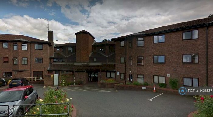 1 Bedroom Flat To Rent In Osprey House, Studley, B80