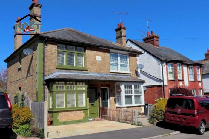 2 Bedroom Semi-Detached House To Rent In Cloverly Road, Ongar, Essex, CM5