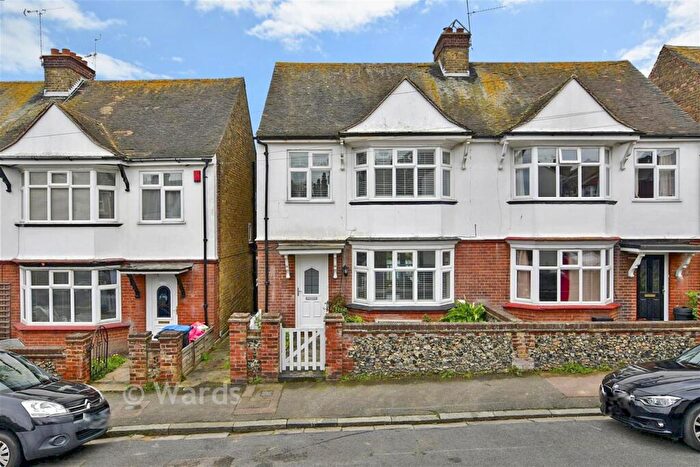 4 Bedroom Semi Detached House For Sale In Upper Approach Road, Broadstairs, Kent, CT10