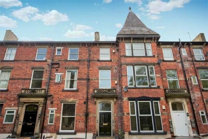 2 Bedroom Flat To Rent In Westfield Terrace, Leeds, LS7