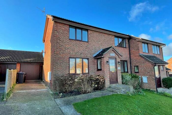 3 Bedroom Property To Rent In Higher Days Road, Swanage, BH19