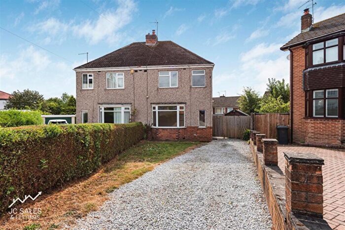 3 Bedroom Semi Detached House For Sale In Meadow Grove, Sheffield, S17
