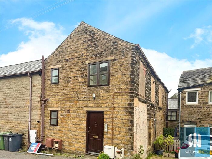 2 Bedroom Apartment To Rent In Tunnel Street, Netherton, Huddersfield, HD4