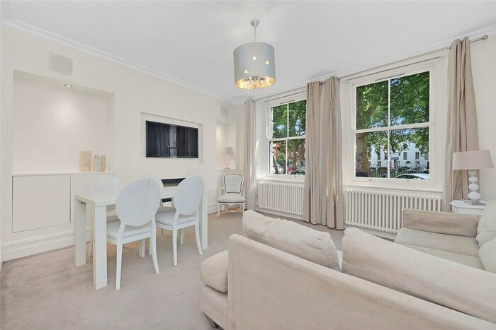 2 Bedroom Apartment To Rent In Ford Square, London, E1