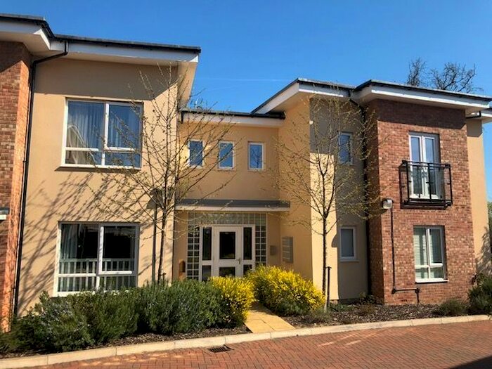 2 Bedroom Flat To Rent In Tiltman Lane, Bletchley, Milton Keynes, MK3