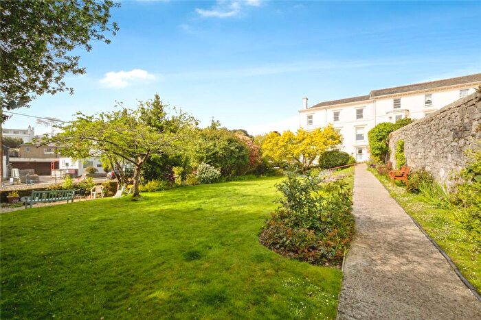 2 Bedroom Apartment For Sale In Brooklands (Dawlish), Dawlish, EX7