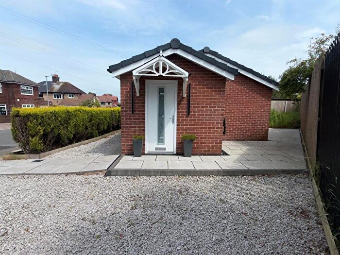 2 Bedroom Detached Bungalow For Sale In Talbot Road, Accrington, BB5