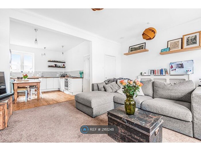 2 Bedroom Maisonette To Rent In Surrey Road, London, SE15