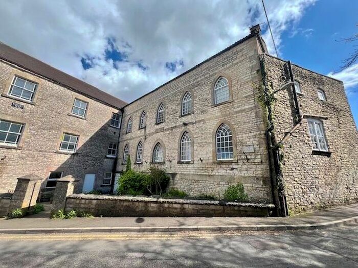 2 Bedroom Apartment To Rent In Paulton, Bristol, BS39
