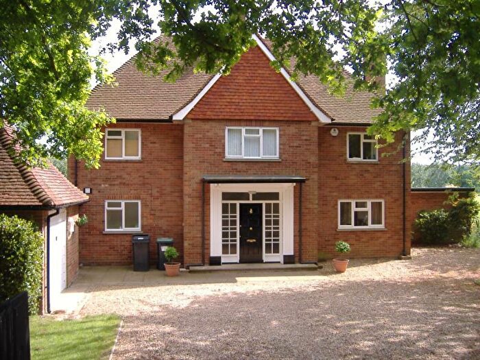4 Bedroom Detached House To Rent In Old Warden Park, Old Warden, SG18