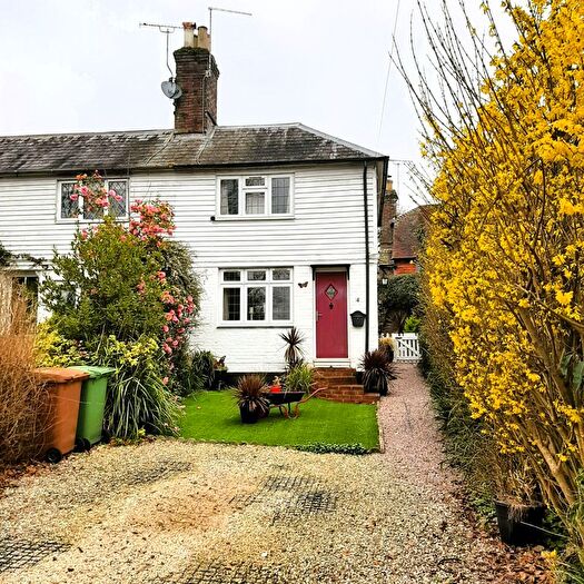 2 Bedroom End Terrace House For Sale In Fenex Cottages, Rye Road, Hawkhurst, Kent, TN18
