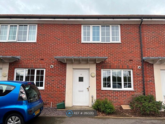 2 Bedroom Terraced House To Rent In Little Pasture Close, Braintree, CM7