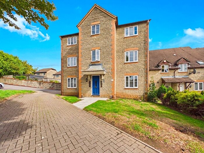 1 Bedroom Flat For Sale In Muirfield, Warmley, Bristol, BS30