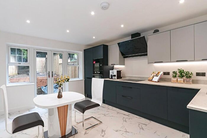 3 Bedroom Town House For Sale In Bodorgan Road, Bournemouth, Dorset, BH2