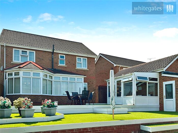 4 Bedroom Detached House For Sale In Top Road, Summerhill, Wrexham, LL11