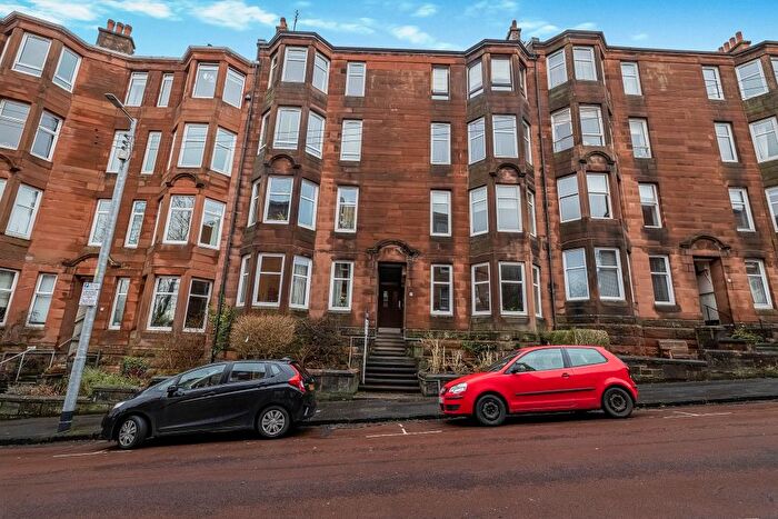 2 Bedroom Flat For Sale In Garrioch Crescent, North Kelvinside, Glasgow, G20