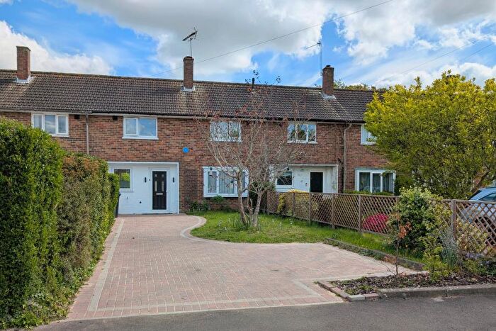 3 Bedroom Terraced House To Rent In Old Woking, Surrey, GU22