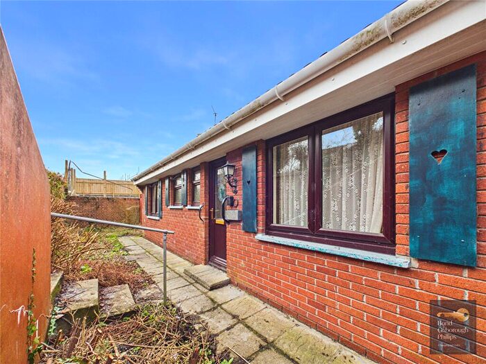 2 Bedroom Bungalow For Sale In Crowbeare Meadow, Torrington, Devon, EX38