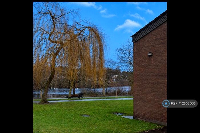 2 Bedroom Flat To Rent In Lakeside Walk, Birmingham, B23