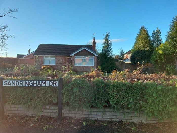 2 Bedroom Detached Bungalow To Rent In Sandringham Drive, Wistaston, Crewe, CW2