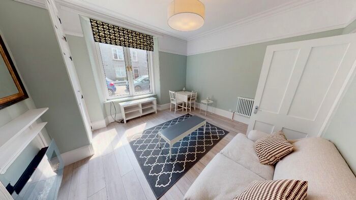 1 Bedroom Flat To Rent In Hartington Road, West End, Aberdeen, AB10